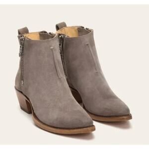 Frye Women's Sacha Suede Charcoal Booties Size 6 NIB Moto Shortie Boots Snip Toe